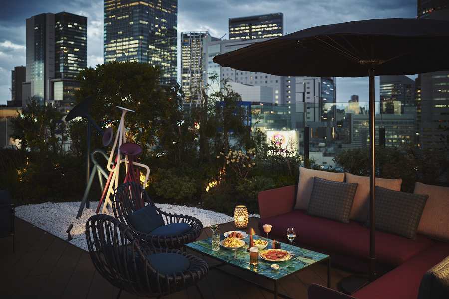 ホテルインディゴ東京渋谷、Pink Flamingo Beer Garden