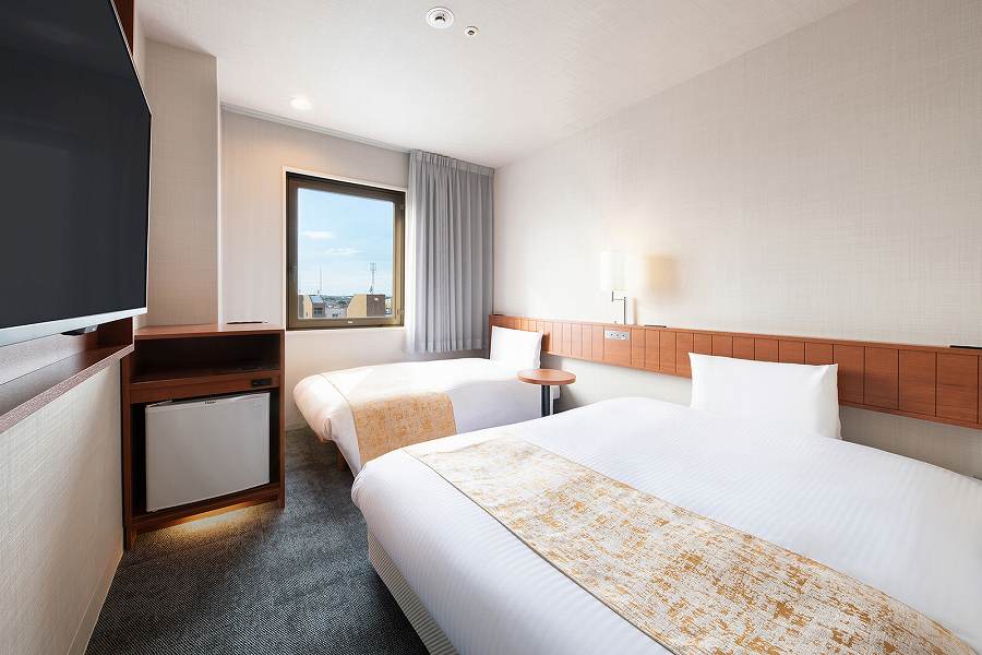 Vessel Inn Yachiyo Katsutadai Ekimae Completes Full Renovation