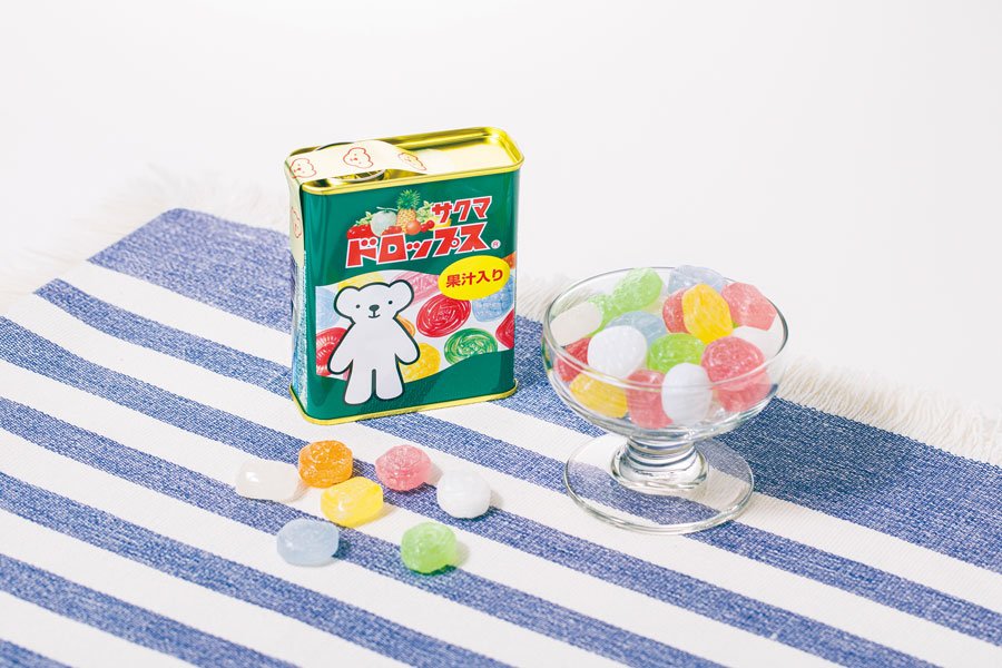 AIRDO Adds New In-Flight Sale Items, Including Original Notebook and Candy Tins