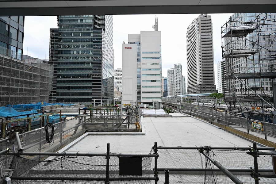 East–west free passage under construction in front of the North Gate