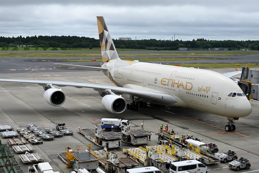 Etihad Airways crew and staff at Narita for A380 inauguration
