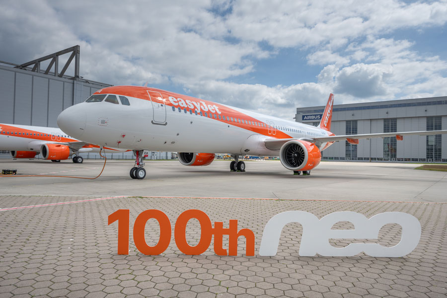 easyJet Receives 100th Airbus A320neo with New Airspace Cabin