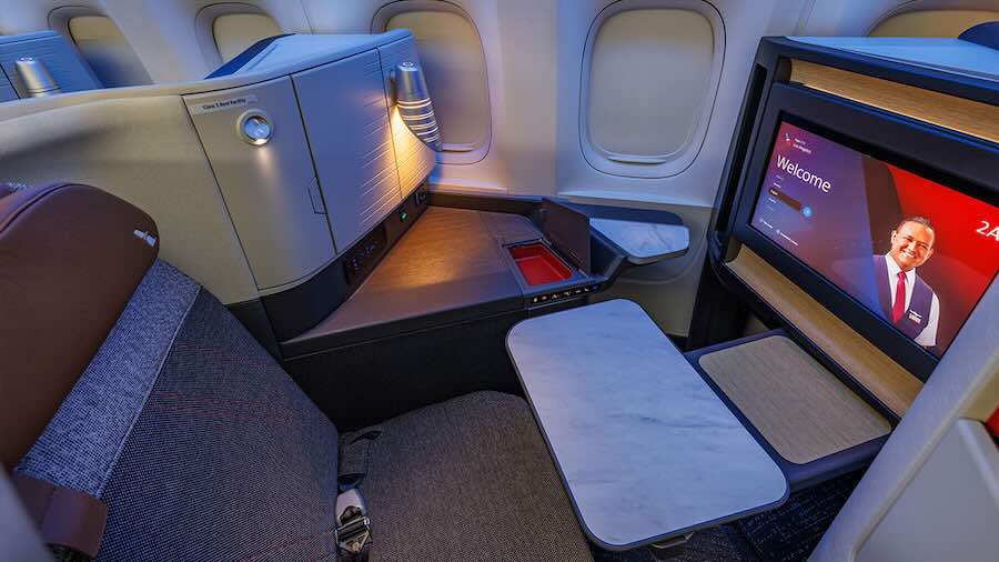 American Airlines Begins Operating Refurbished Boeing 777-300ER
