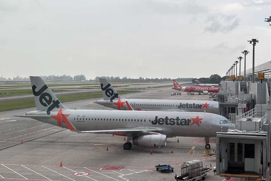 Singapore Court Approves Jetstar Asia Debt Restructuring Plan